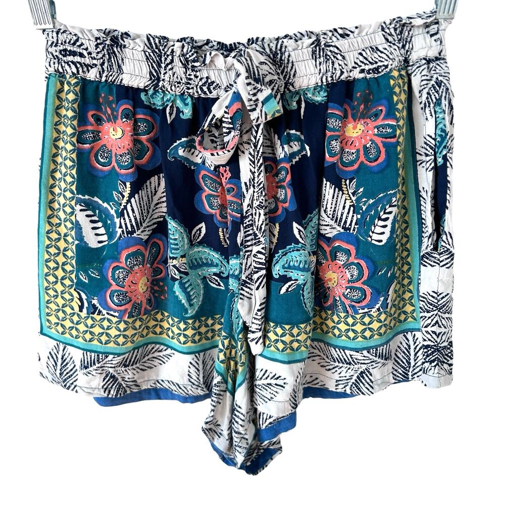 Blue Rain Floral Shorts Large Boho Hawaiian Tropical Paperback Blue‎ Vacation
